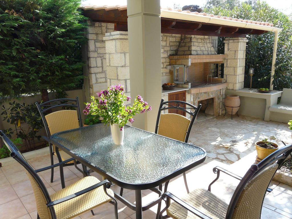 Villa Aliki Barbati Esterno foto