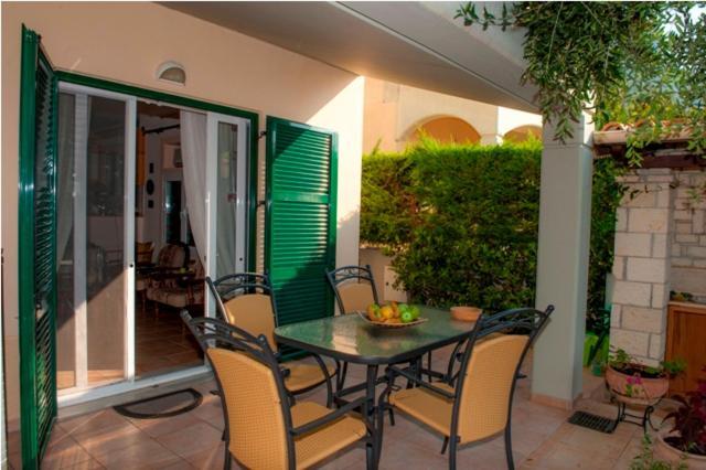 Villa Aliki Barbati Esterno foto